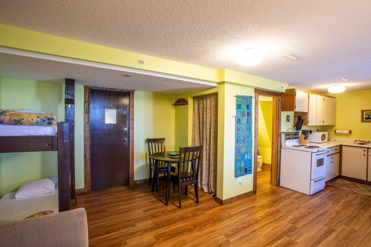 The Pinnacles Suites & Townhomes Silver Star Eksteriør bilde