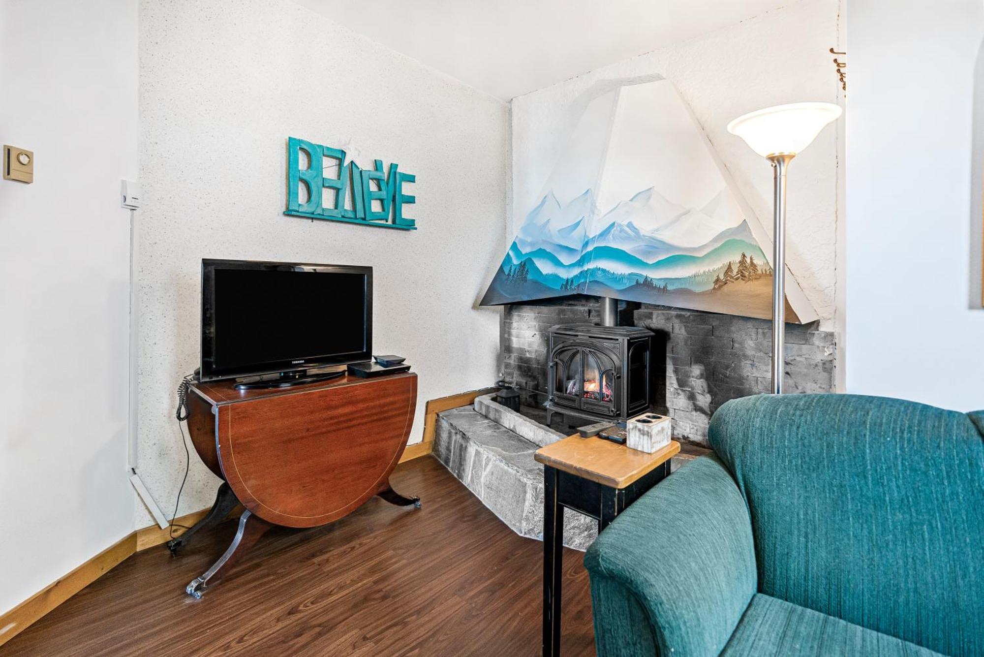 The Pinnacles Suites & Townhomes Silver Star Eksteriør bilde