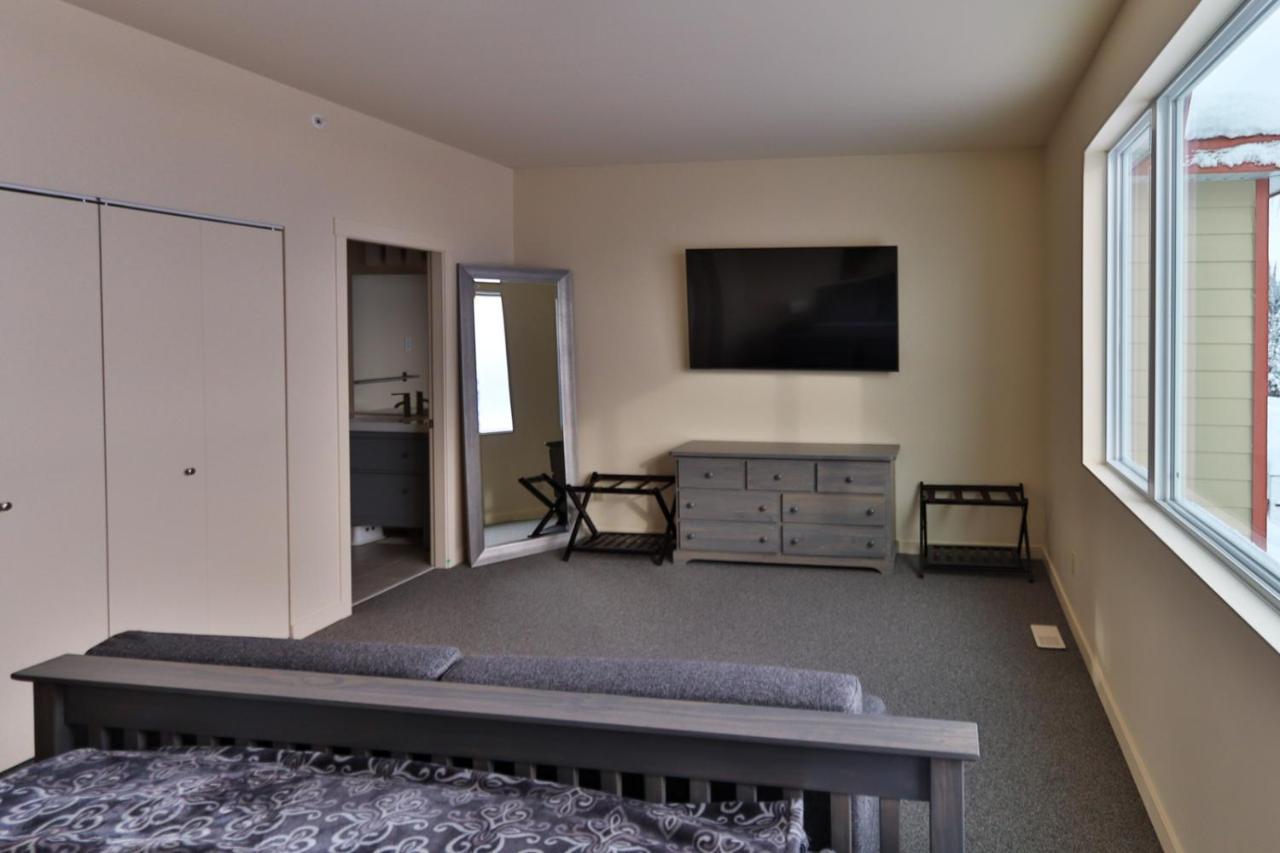 The Pinnacles Suites & Townhomes Silver Star Eksteriør bilde