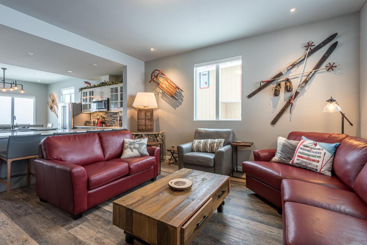 The Pinnacles Suites & Townhomes Silver Star Eksteriør bilde